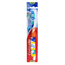 Зубна щітка Colgate Потрійна дія середня жорсткість